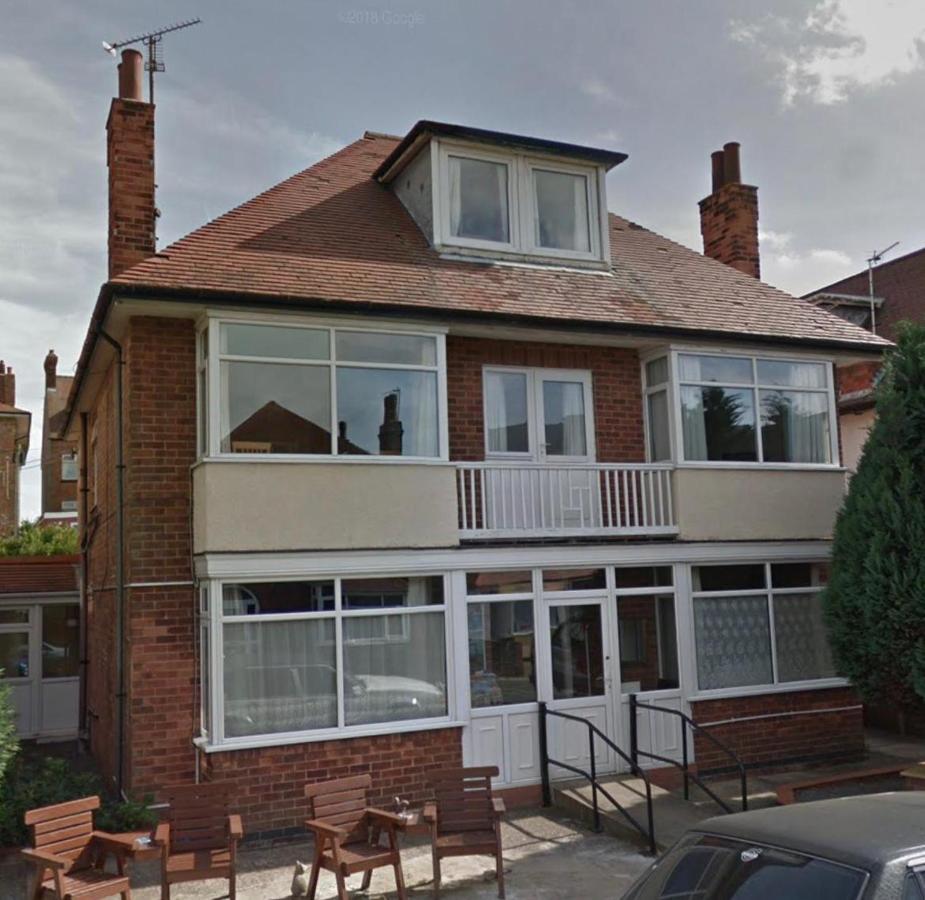 Large Ground Floor Studio Holiday Apartment Skegness - Flat 12 Eksteriør billede
